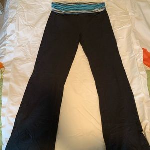 American Eagle yoga pants size M